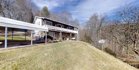 707 Lickskillet Road Burnsville NC 28714