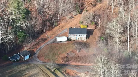 707 Lickskillet Road Burnsville NC 28714