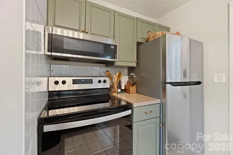 124 Flat Creek Drive Lake Toxaway NC 28747