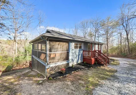 124 Flat Creek Drive Lake Toxaway NC 28747