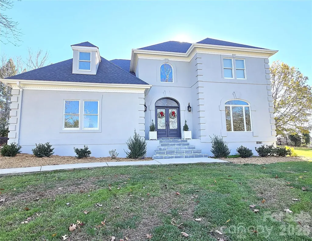 40 Shipwatch Drive Hickory NC 28601