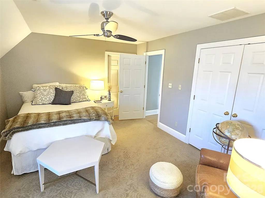 40 Shipwatch Drive Hickory NC 28601