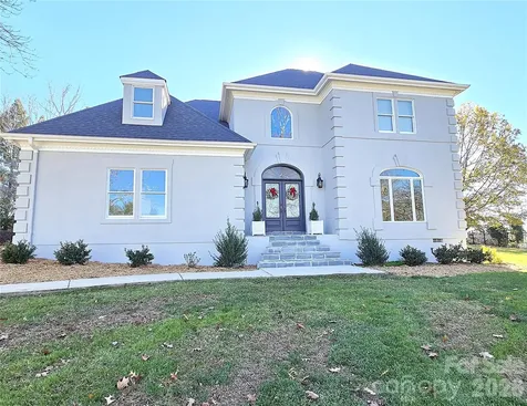 40 Shipwatch Drive Hickory NC 28601