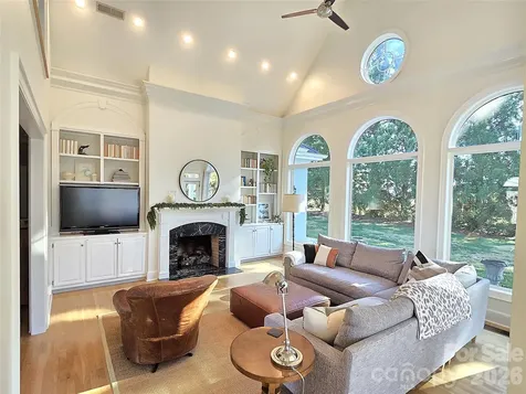 40 Shipwatch Drive Hickory NC 28601