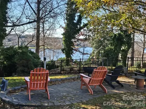 40 Shipwatch Drive Hickory NC 28601