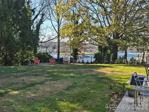 40 Shipwatch Drive Hickory NC 28601