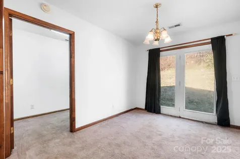 1606 Poplar Street NW Lenoir NC 28645