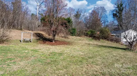 1606 Poplar Street NW Lenoir NC 28645