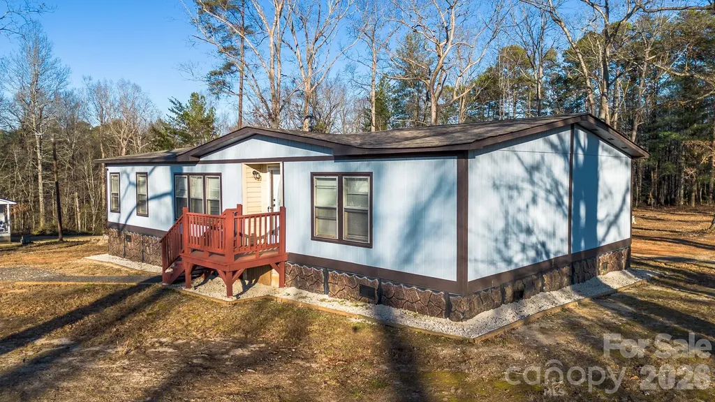 50 N Duncan Hill Lane Taylorsville NC 28681