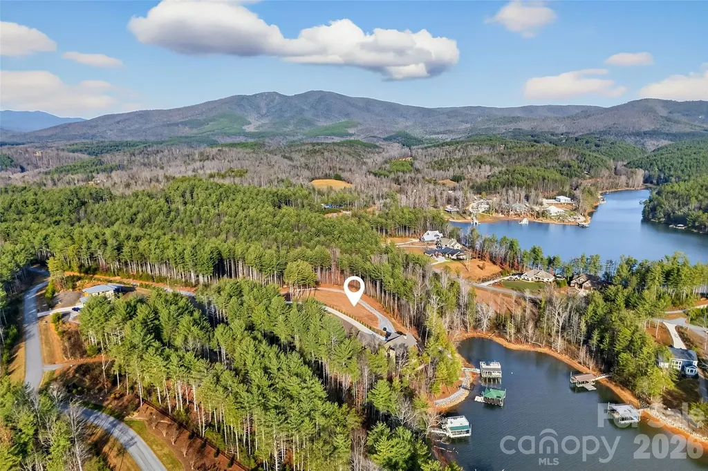 183 Crest View Drive NE Nebo NC 28761