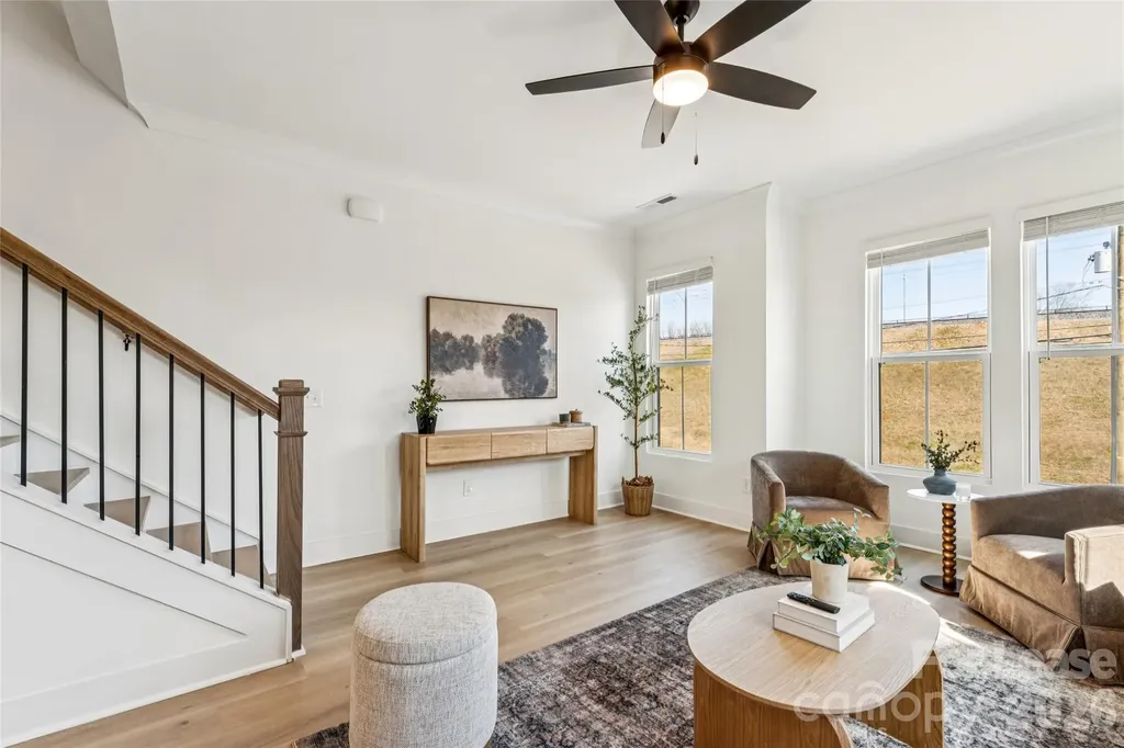 5011 Grayton Alley Charlotte NC 28206