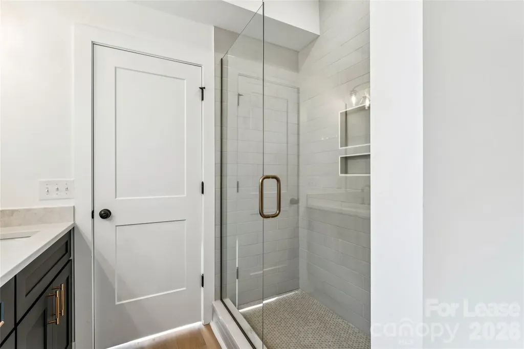 5011 Grayton Alley Charlotte NC 28206