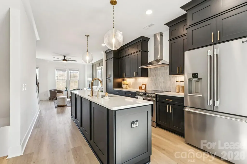 5011 Grayton Alley Charlotte NC 28206