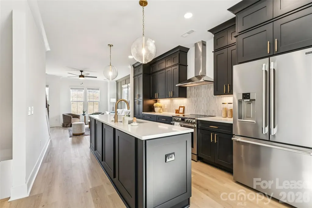 5011 Grayton Alley Charlotte NC 28206