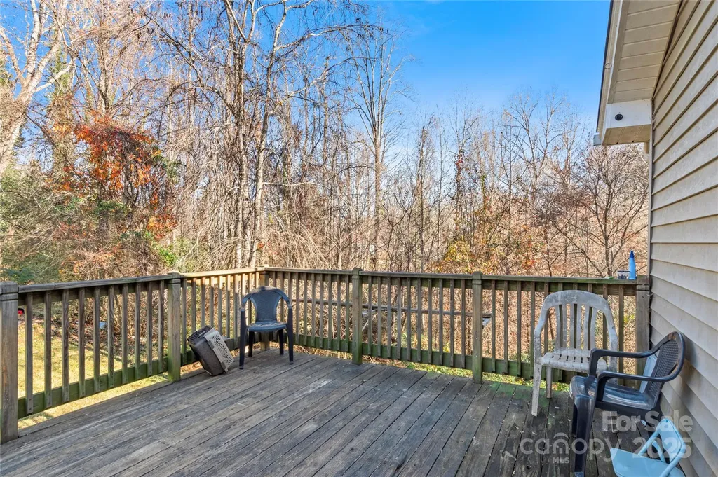 133 South Street Elkin NC 28621