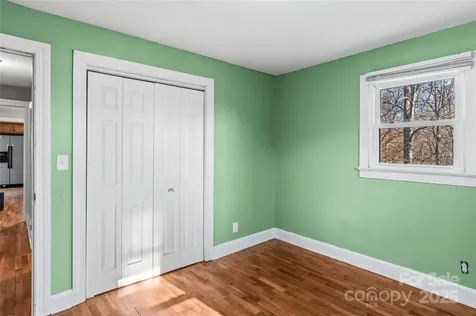 133 South Street Elkin NC 28621