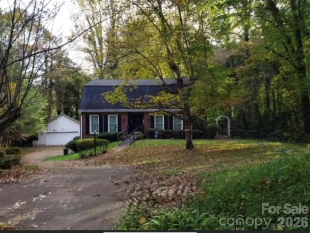 822 Westminster Circle SW Lenoir NC 28645
