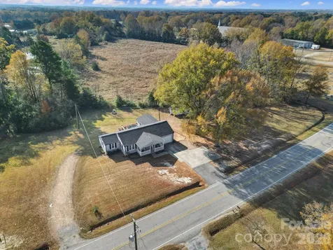 3104 Taxahaw Road Lancaster SC 29720