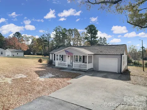 3104 Taxahaw Road Lancaster SC 29720