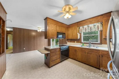 14740 Hatley Burris Road Stanfield NC 28163