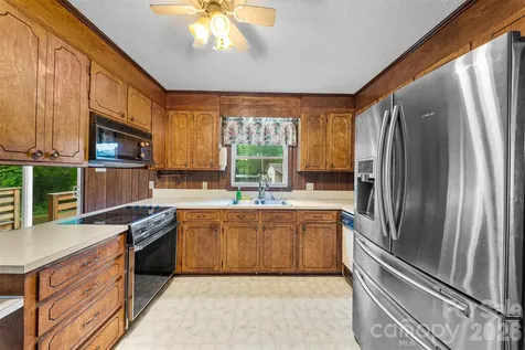 14740 Hatley Burris Road Stanfield NC 28163