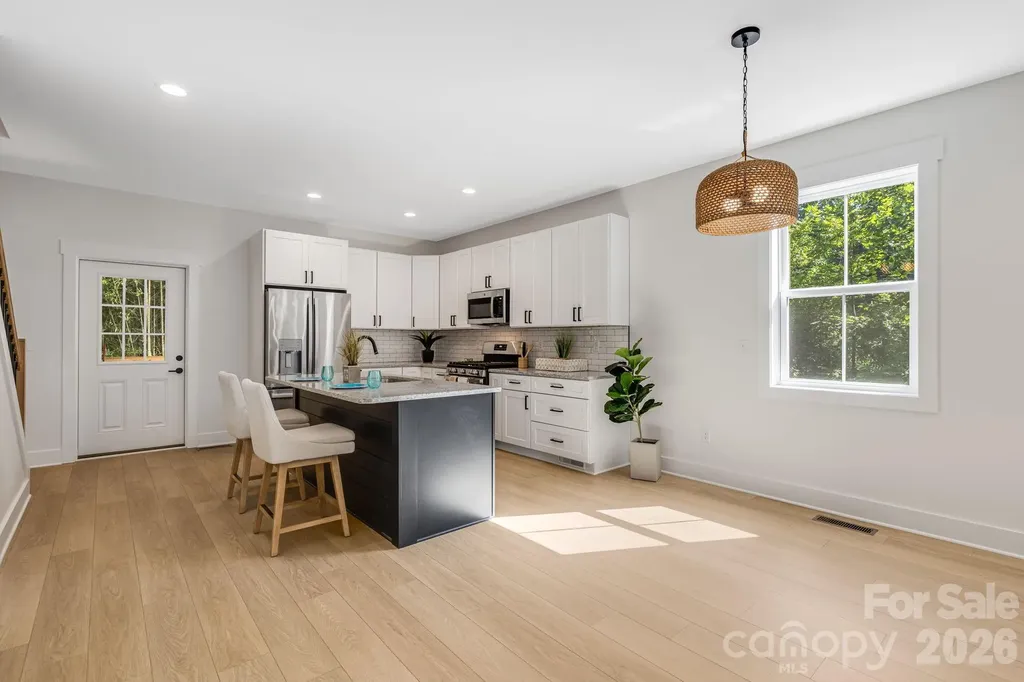133 Appalachian Way Asheville NC 28806