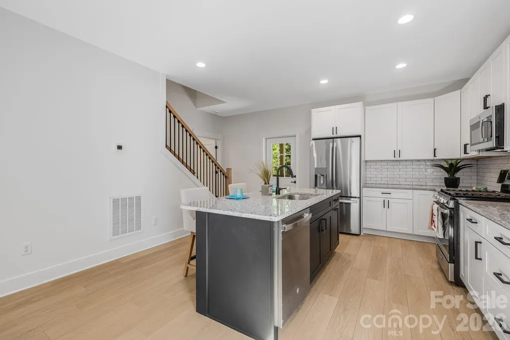 133 Appalachian Way Asheville NC 28806