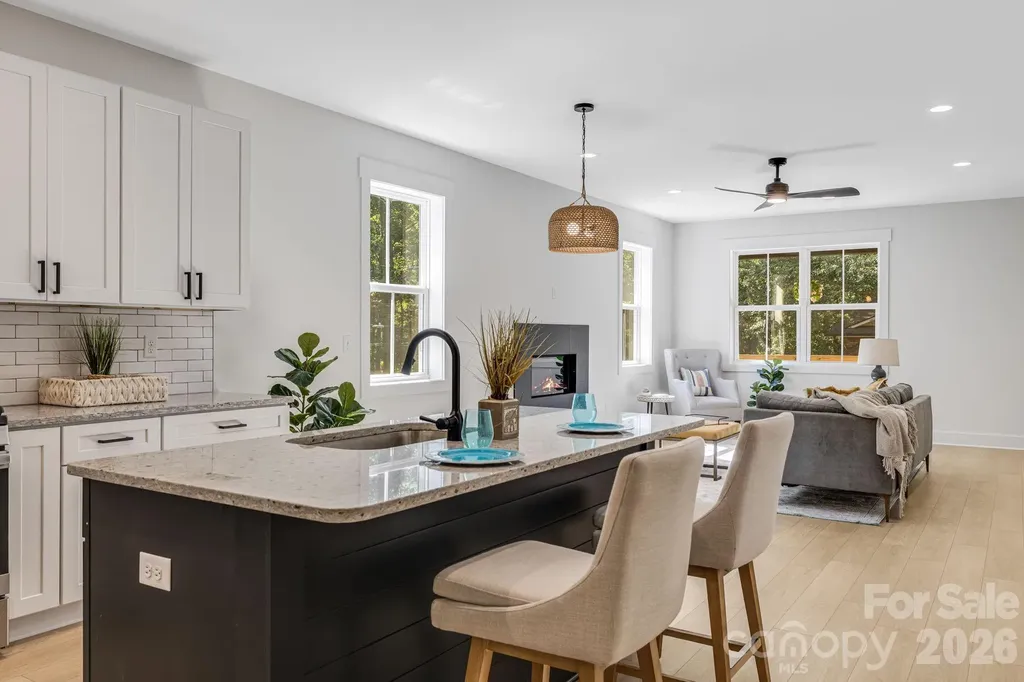 133 Appalachian Way Asheville NC 28806