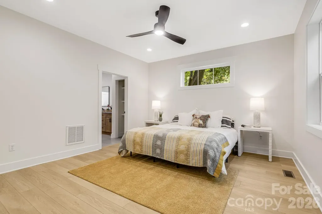 133 Appalachian Way Asheville NC 28806