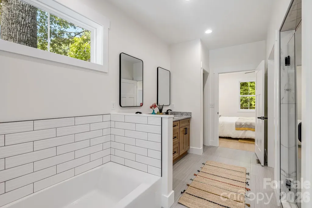133 Appalachian Way Asheville NC 28806