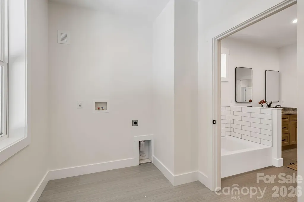 133 Appalachian Way Asheville NC 28806