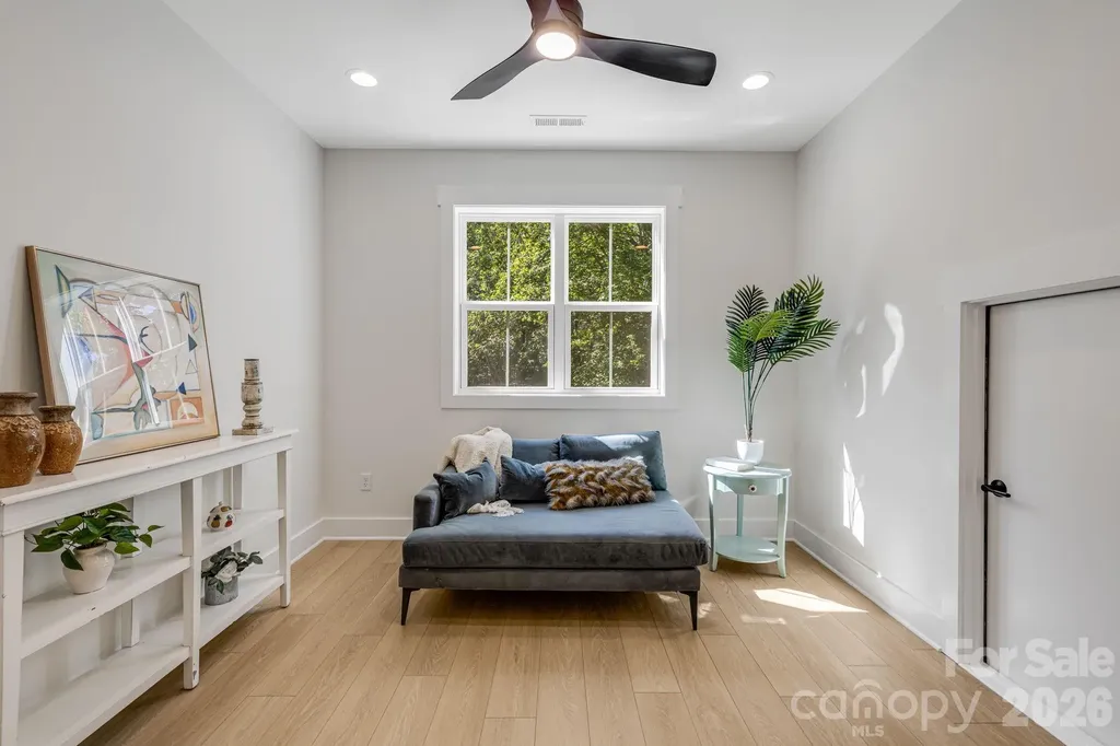 133 Appalachian Way Asheville NC 28806