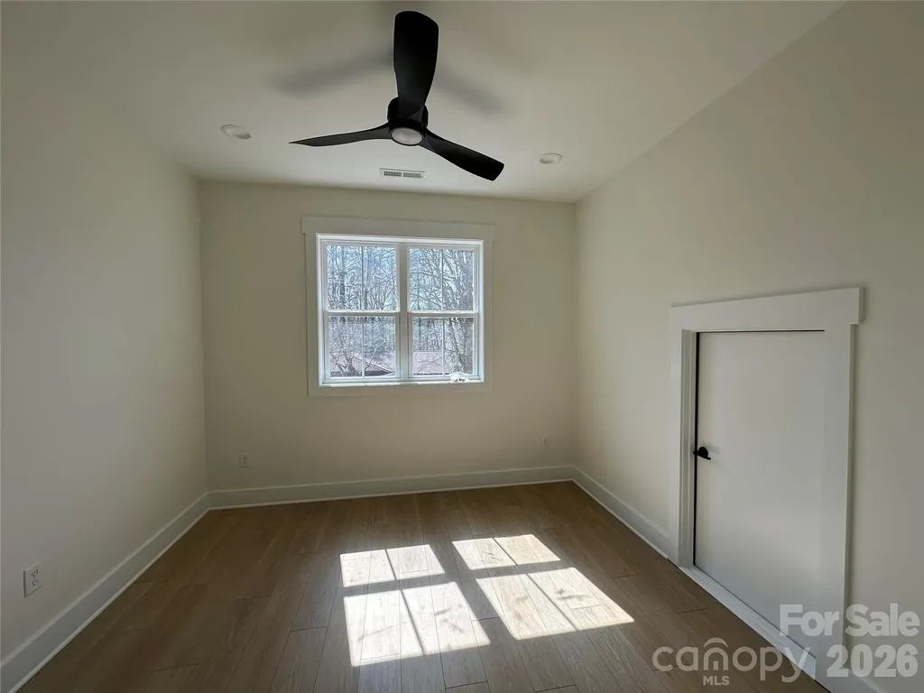 133 Appalachian Way Asheville NC 28806
