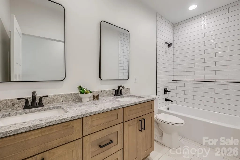 133 Appalachian Way Asheville NC 28806