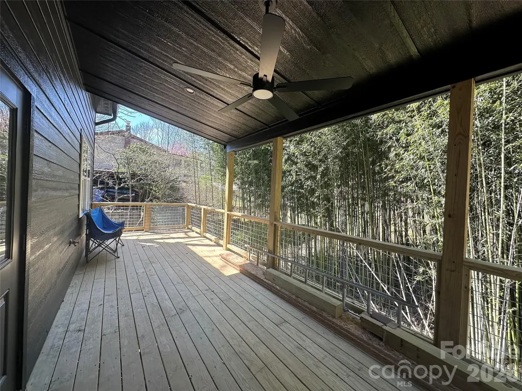 133 Appalachian Way Asheville NC 28806