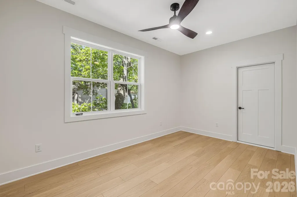 133 Appalachian Way Asheville NC 28806