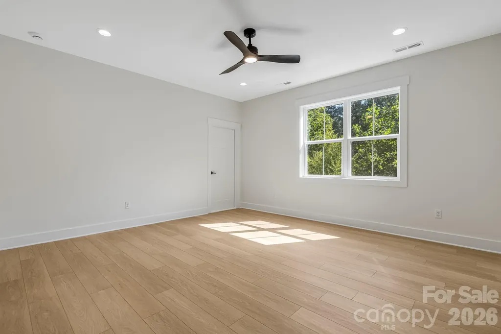 133 Appalachian Way Asheville NC 28806