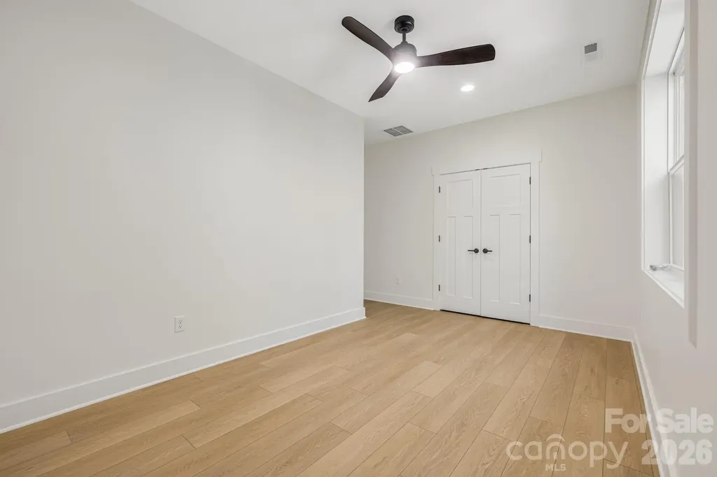 133 Appalachian Way Asheville NC 28806