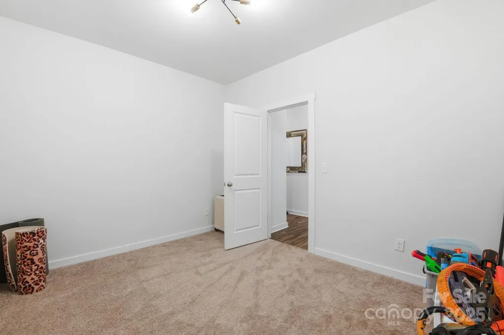 8220 Hudson Forest Drive Charlotte NC 28269
