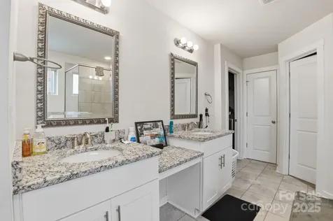 8220 Hudson Forest Drive Charlotte NC 28269