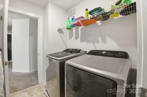 8220 Hudson Forest Drive Charlotte NC 28269
