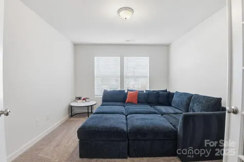 8220 Hudson Forest Drive Charlotte NC 28269