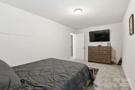 8220 Hudson Forest Drive Charlotte NC 28269