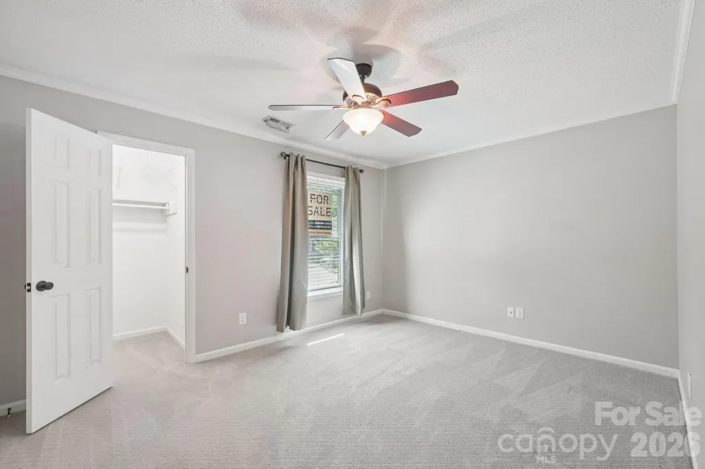 1741 Robinwood Road Gastonia NC 28054