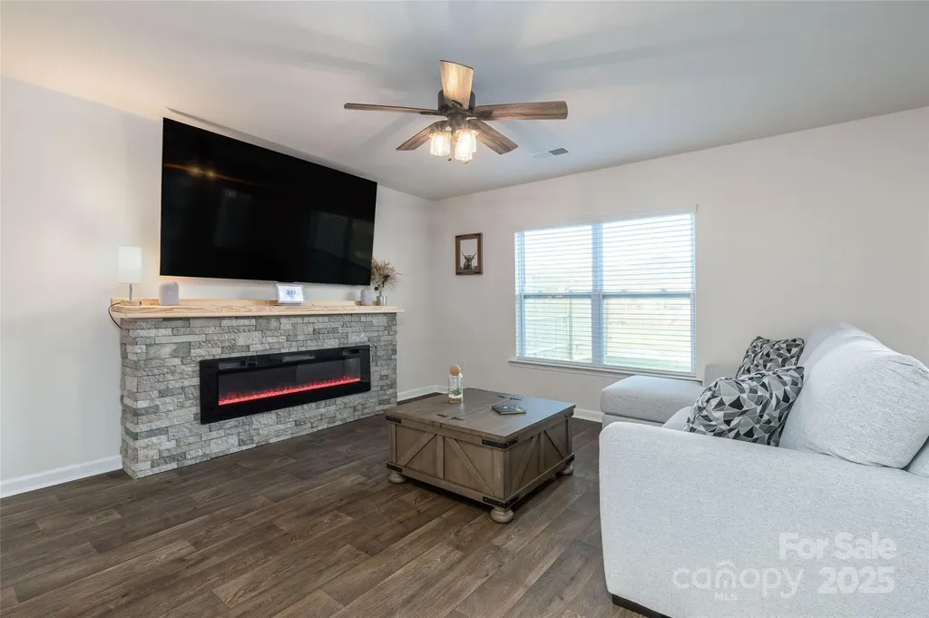 84 Madelyn Drive Clyde NC 28721