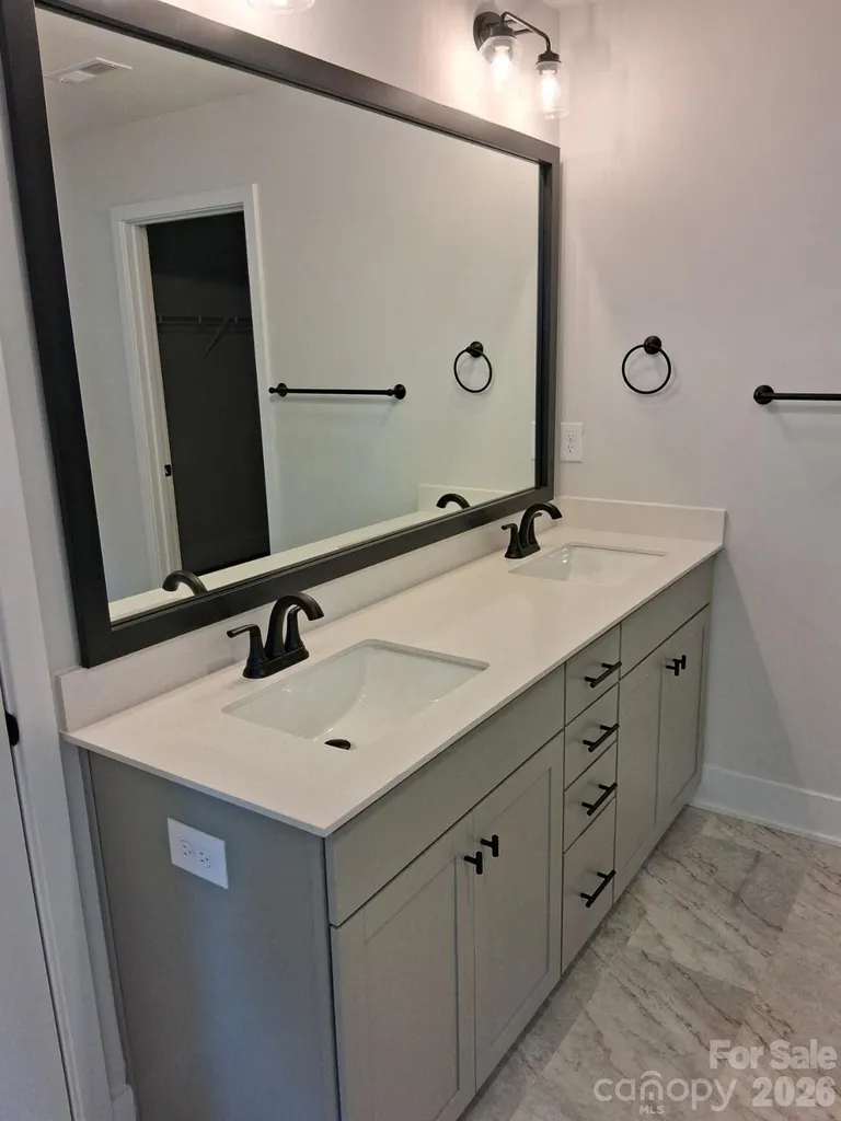 136 Kerr Walk Drive Statesville NC 28677