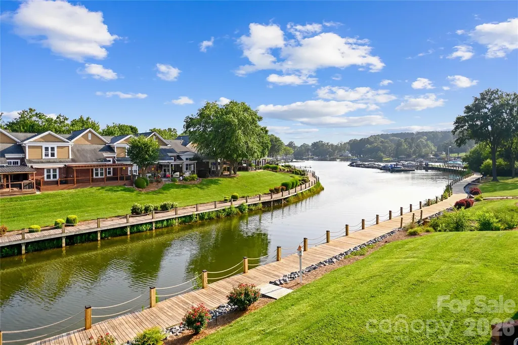 18525 Harborside Drive Cornelius NC 28031