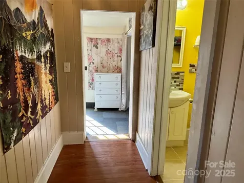 629 Vineyard Road Tryon NC 28782