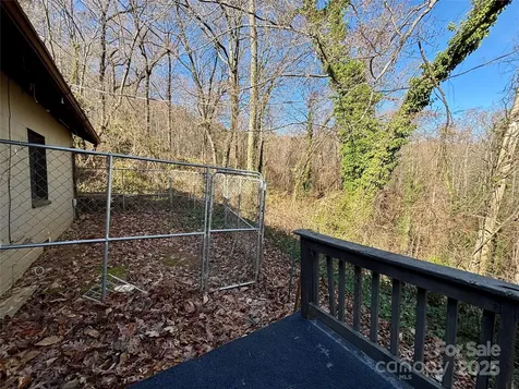 629 Vineyard Road Tryon NC 28782