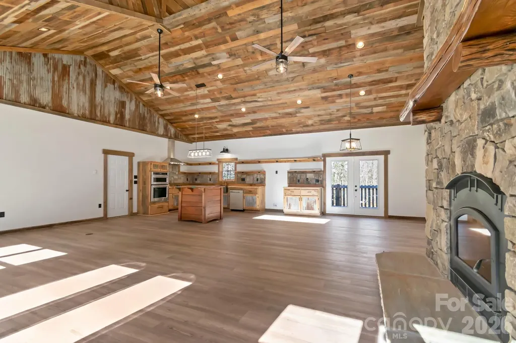 486 Hunter-lysik Way Laurel Springs NC 28644